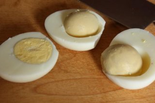 Receta de huevos cocidos con agua y vinagre