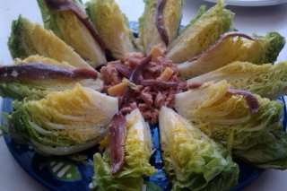 Receta de lechuga con anchoas