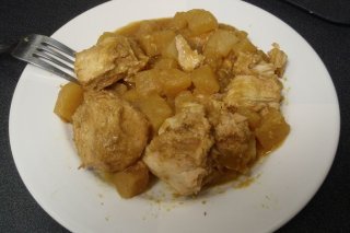 Receta de patatas al curry con pollo