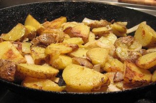 Receta de patatas con cebolla