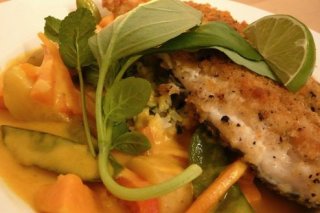 Receta de pescado al horno con verduras