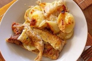 Receta de pescado con patatas asadas