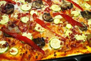 Receta de pizza casera de verduras