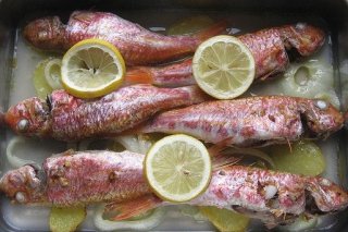 Receta de salmonetes al vino