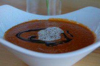 Receta de sopa picante de tomate