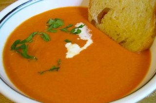Receta de sopa rápida de tomate en microondas