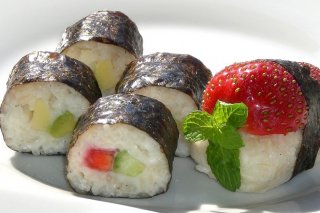 Receta de sushi de fruta