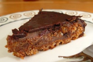 Receta de tarta de chocolate y avellanas