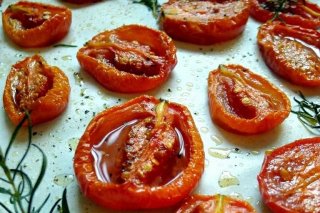 Receta de tomates asados con romero