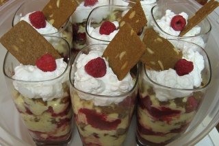 Receta de trifle con frutos rojos