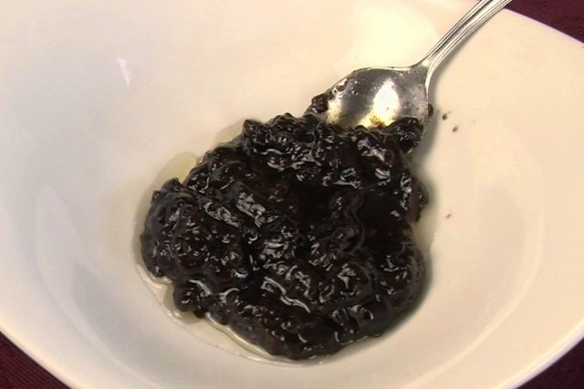 Receta de Alioli de ajo negro