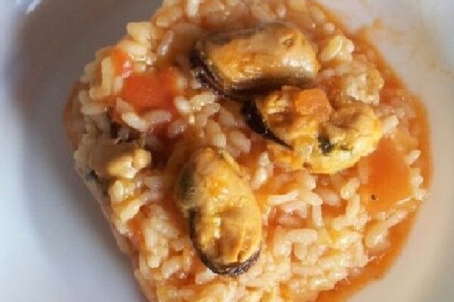 Receta de Arroz con mejillones en conserva