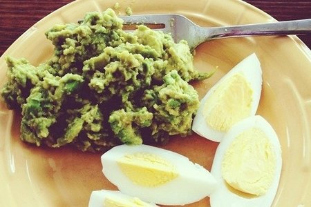 Receta De Huevos Rellenos De Guacamole