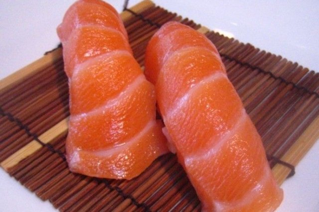 Receta de Nigiri de salmón